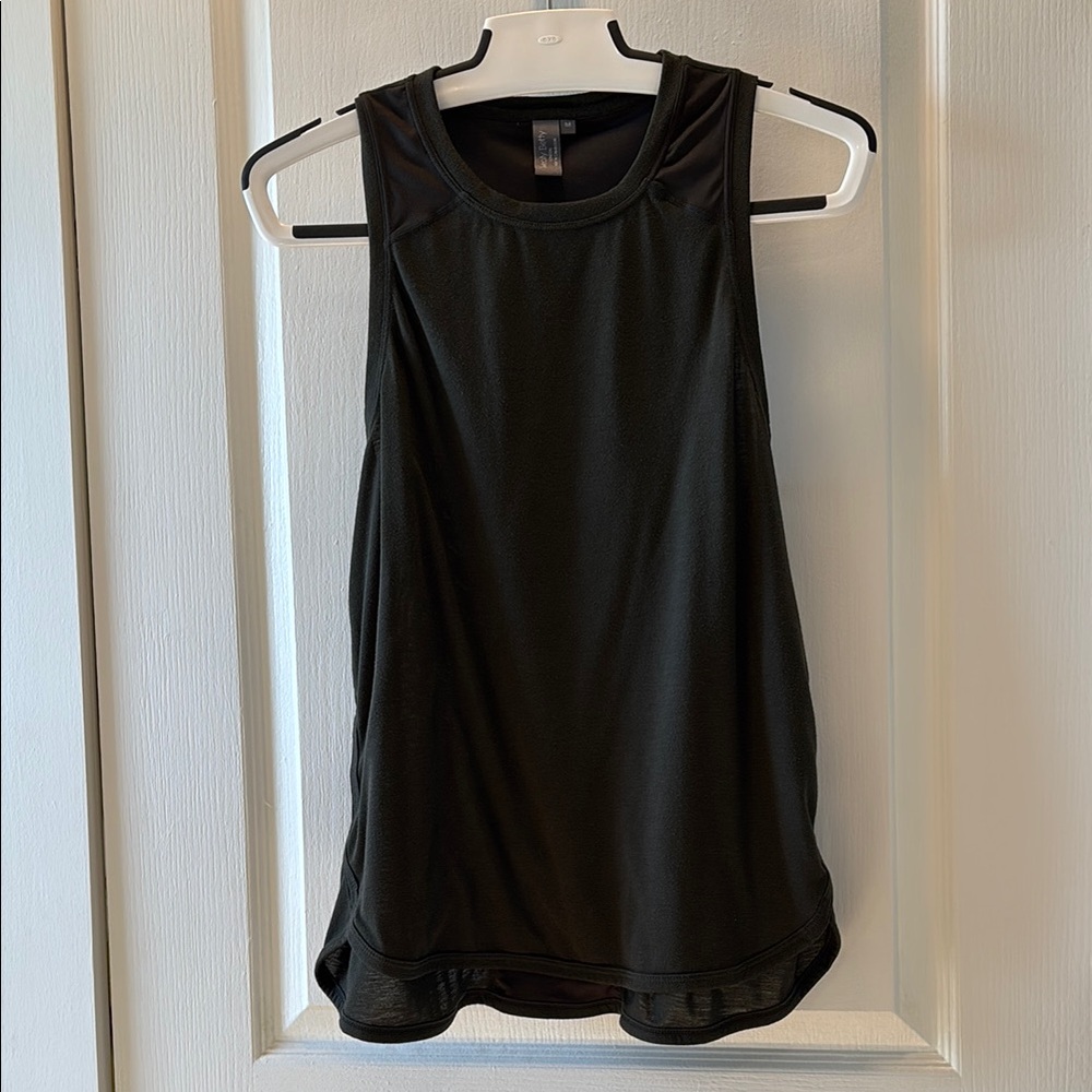 Sweaty Betty Dark Green Sleeveless Women's Top